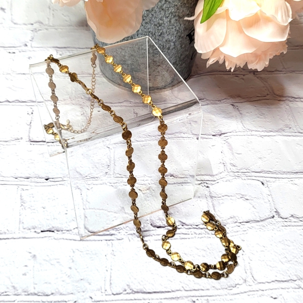 Premier Designs Gold Necklace with Hammered Small Circles